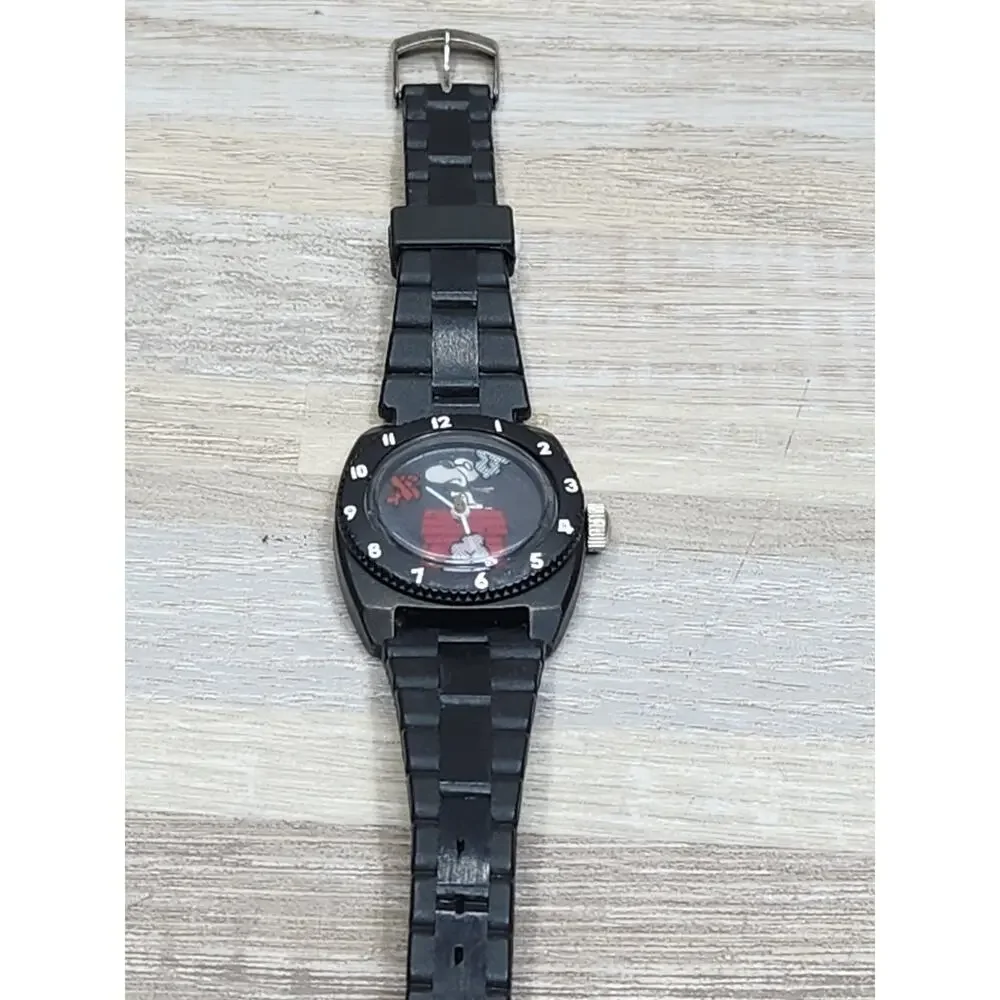 Snoopy and the Red Barron Flying Ace 1965 hand wind Wristwatch, Working